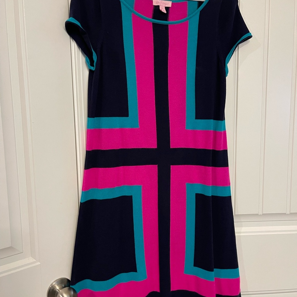 Vibrant Lilly Pulitzer Knit Dress